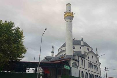 Amasya’da şiddetli fırtına ve dolu hasara yol açtı