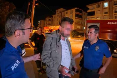 Aracı yakmak istedi, olay yerini gözlemlerken böyle yakalandı