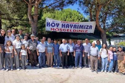 Asırlık gelenek Dutluca’da binlerce kişiyi aynı sofrada buluşturdu