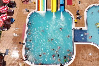 Atakum’da aqua park kapılarını açtı