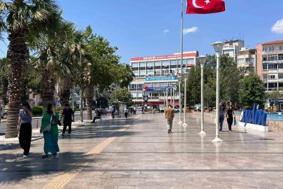 Aydın Efeler’de bunaltan sıcak hayatı yavaşlattı