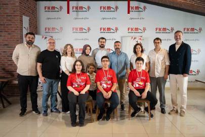 Aynı kurumdan 3 Türkiye birincisi çıktı