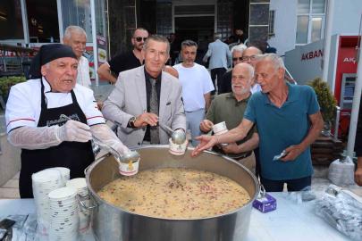 Bafra’da 3 bin kişiye aşure ikramı