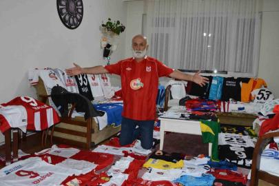Balıkesir’de 300 formalık koleksiyon