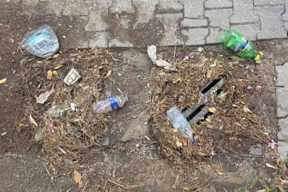 Bandırma’da sağanak sonrası cadde ve sokaklarda su birikintileri oluştu