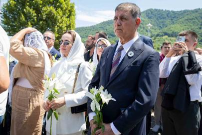 Başkan Tugay Srebrenica Katliamı’nı anma törenlerine katıldı