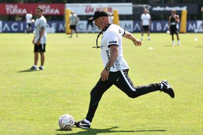 Beşiktaş, Midtjylland maçı hazırlıklarını sürdürdü