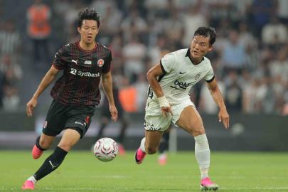 Beşiktaş tur için Midtjylland deplasmanında