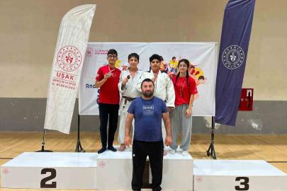 Bilecikli judocular yarı final biletini 4 madalyayla aldı