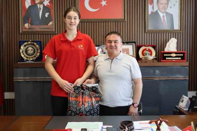 Bilecikli sporcu TVF Spor Lisesi’ni kazandı