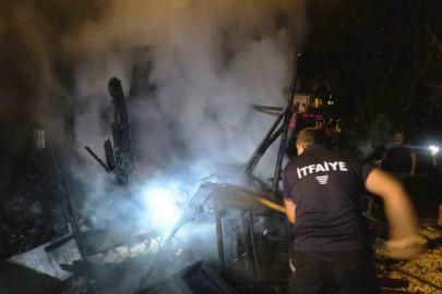 Bilecik’te bir depoda çıkan yangın korkuttu