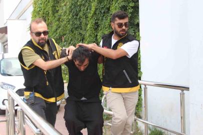 Birlikte yaşadığı kadını çekiçle darbedip boğazından bıçaklamıştı: "Sürekli dışarı çıkıp başkalarıyla görüşüyordu"