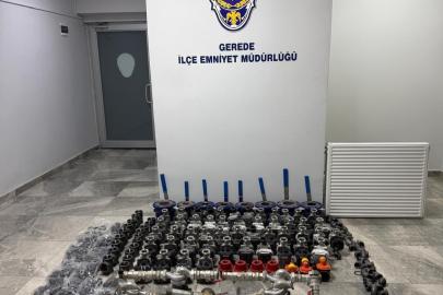 Bolu’da şantiyeden çaldığı 2,5 milyon liralık malzemeleri satmak isterken yakalandı