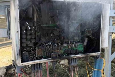 Burdur’da güneş enerji santralindeki trafo yangını otluk alana sıçradı