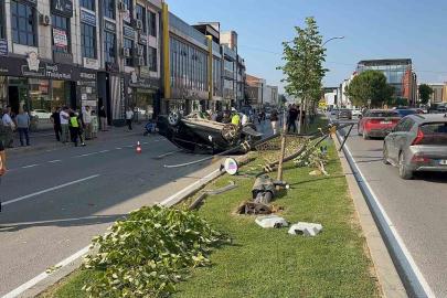 Bursa’da feci kaza : 2 yaralı