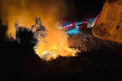 Büyükşehir itfaiye üç günde 176 yangına müdahale etti