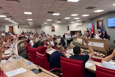 Büyükşehir Meclisi’ne ‘ilaçlama’ konusu damga vurdu