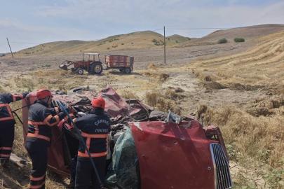 Çankırı’da hafif ticari araç ile otomobil çarpıştı: 3 ölü, 4 yaralı