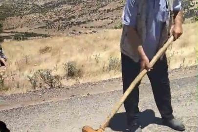 Çermik’te mahalle yolu muhtar ve vatandaşlar tarafından onarıldı