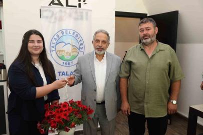 Çiçek Şenliği Fotoğraf Yarışması’nda ödüller sahiplerini buldu