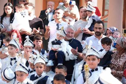 Çorum Belediyesi’nin çocuk şenliği ve geleneksel sünnet şöleni renkli görüntülere sahne oldu