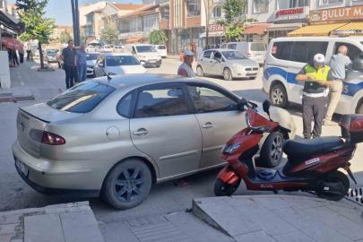Çorum’da otomobil ile motosiklet çarpıştı: 2 yaralı