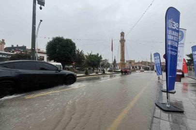 Çorum’da sağanak hayatı olumsuz etkiledi