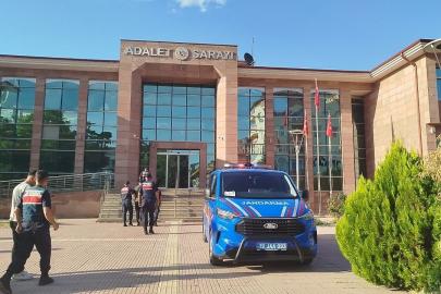 Çorum’da uyuşturucu tacirlerine jandarmadan operasyon: 1 tutuklama