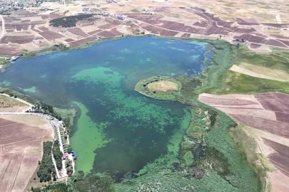 Cumhurbaşkanı kararıyla koruma alınan göl kuraklıkla savaşıyordu, bu sene doldu taştı