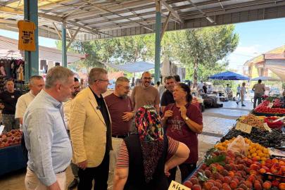 Denizli AK Parti Kayıhan Pazarının nabzını tuttu