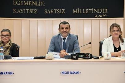 Denizli Büyükşehir Meclisi’nden öğrenci ve ailelere üçlü destek paketi