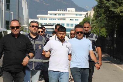 Denizli’de eğlence mekanını kurşunlayan 4 şüpheli tutuklandı