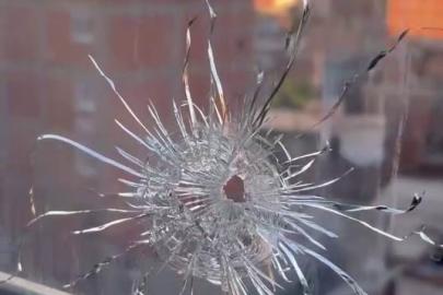Diyarbakır’da bir evin penceresine kurşun isabet etti