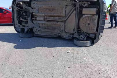 Diyarbakır’da iki otomobil çarpıştı: 3 yaralı