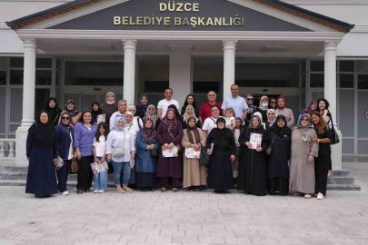 Düzce Belediyesi hizmette, kadınlar keşifte