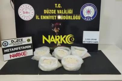 Düzce’de 5 kilo metamfetamin ele geçirildi