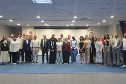 EBYÜ’de Türkçe Yaz Okulu öğrencilerine sertifikaları verildi