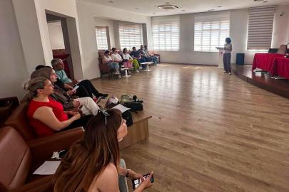 Efeler Belediyesi’nden özel eğitim personeline psikolojik destek