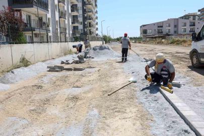 Efeler’de yol yatırımları sürüyor