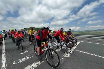 Elazığ’dan Ardahan’a pedal çevirdi