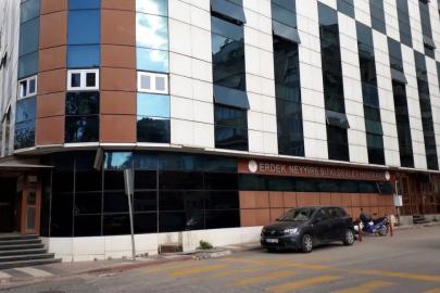 Erdek’te denize giren kadın kurtarılamadı