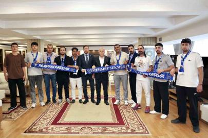 Erzurumspor taraftar gruplarından Başkan Sekmen’e ziyaret