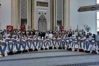 Esenler’de 114 hafıza İstanbul Valisi Davut Gül’den umre müjdesi