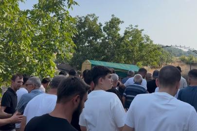 Esenyurt’ta 16. kattan düşen genç, Biga’da son yolculuğuna uğurlandı