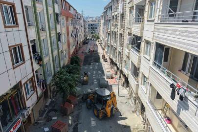 Esenyurt’ta yol yenileme çalışmaları aralıksız sürüyor