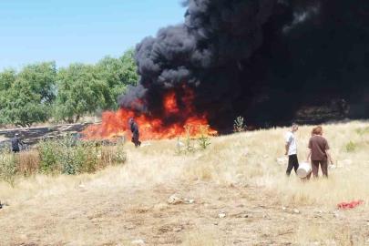 Eskişehir’de sigara izmaritinin neden olduğu yangını köylüler büyümeden söndürdü