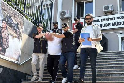 Fatih’te kılık değiştirip 4 kilogram altın vurgunu yapan 2 şüpheli yakalandı