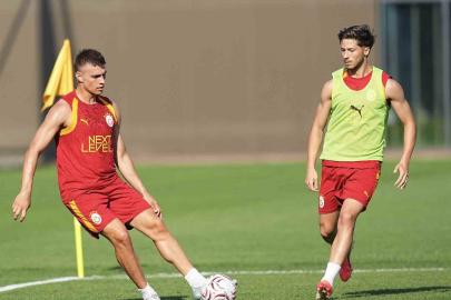 Galatasaray, günü çift antrenmanla tamamladı