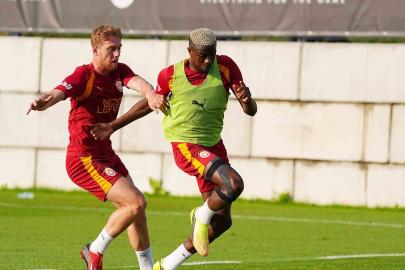 Galatasaray, günü çift antrenmanla tamamladı