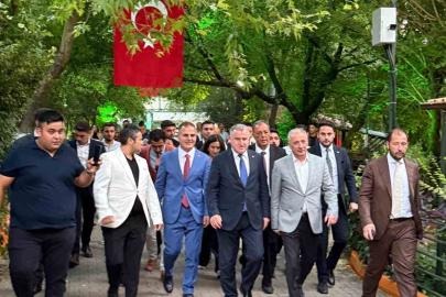 Gençlik ve Spor Bakanı Bak’tan Pınar Mahallesi’ne ziyaret